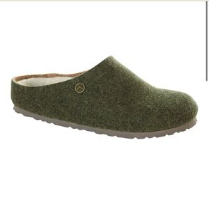 NWOT Birkenstock’s Kaprun Rivet Wool Felt Slipper 38